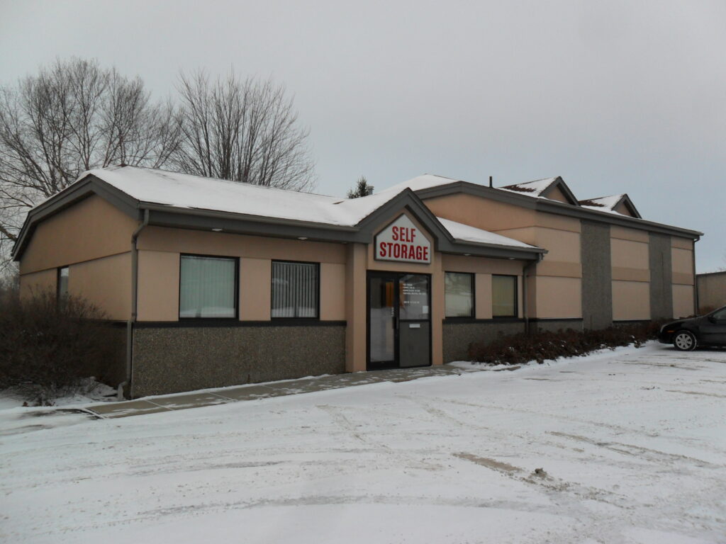 Self Storage Dundas provides year-round self storage unit options for rental to businesses, families and individuals in the Dundas, MN and Northfield, MN areas and all surrounding areas.